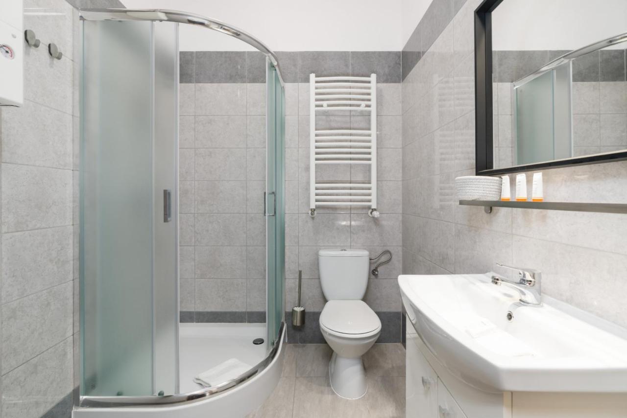 Kwiatowa Apartments Poznan City Center By Noclegi Renters Esterno foto