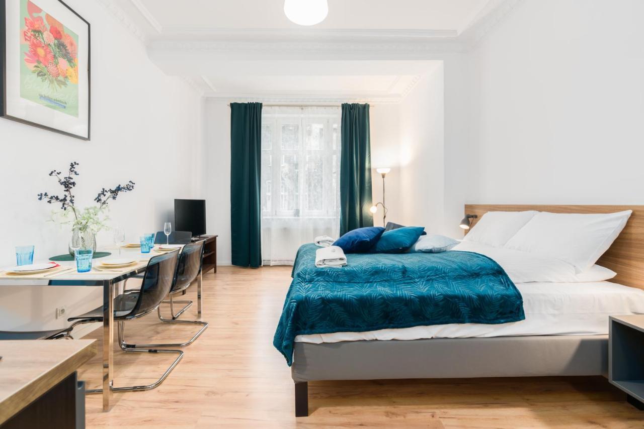 Kwiatowa Apartments Poznan City Center By Noclegi Renters Esterno foto